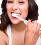 הפעולות החשובות לשמירה על שיניים בריאות-תמונה